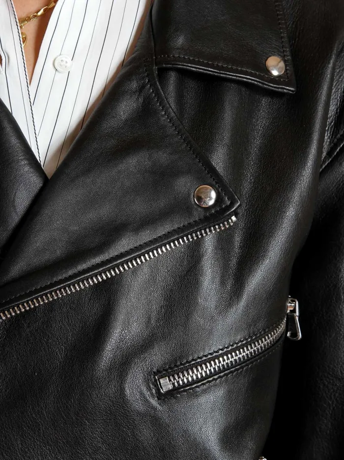 1001 Black