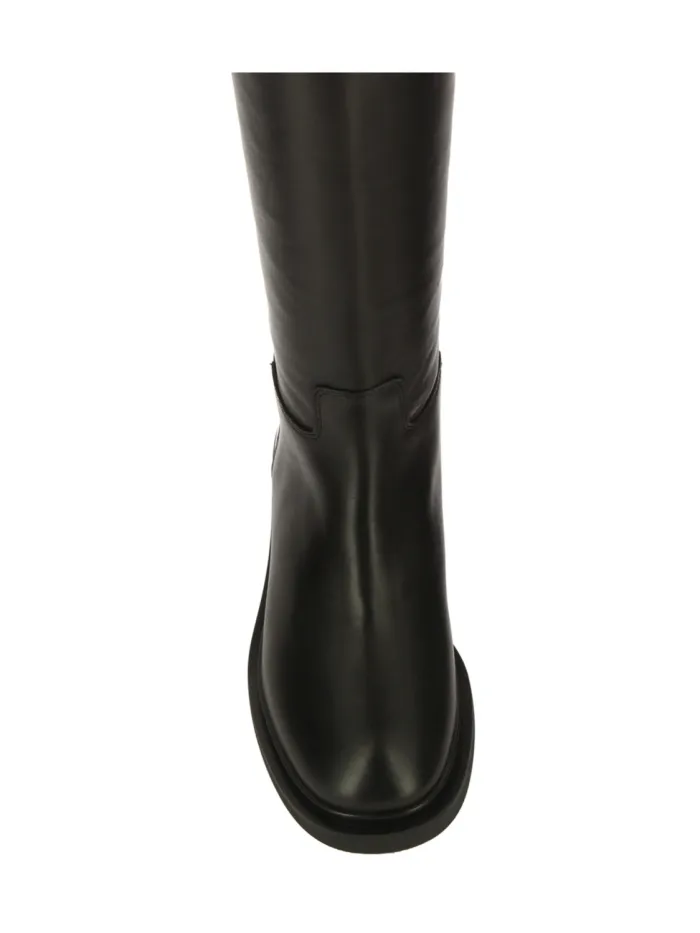 IV311 Schwarz