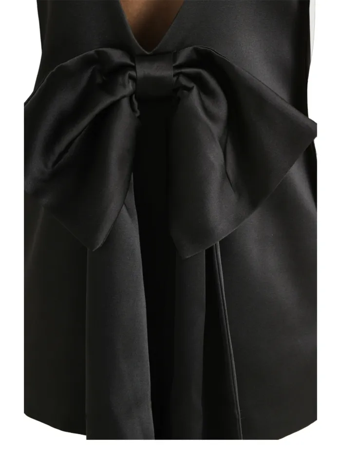 EFW250224 Nero