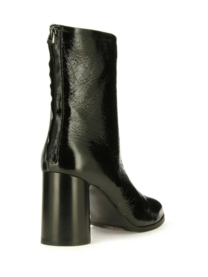 MW 533 Schwarz