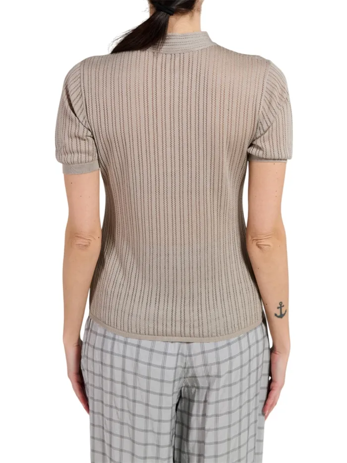 M142 F004 Taupe