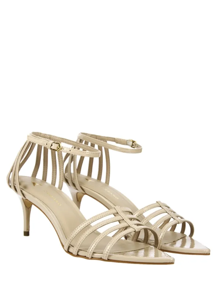 830001 BELLA