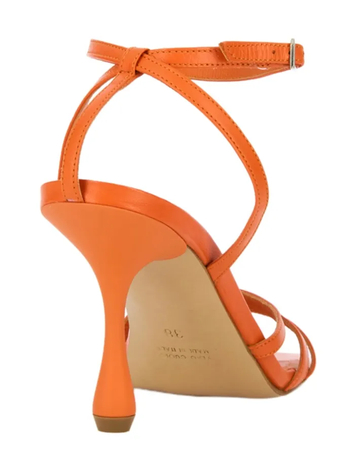 K068 Naranja
