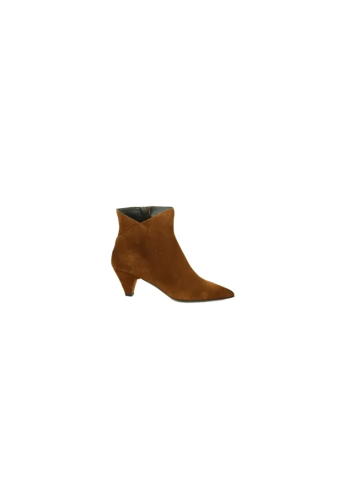 PI-826 Brown
