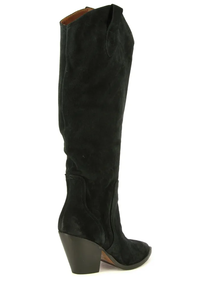 TX9 Black