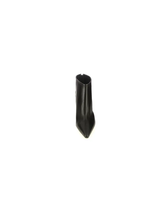 786 Schwarz