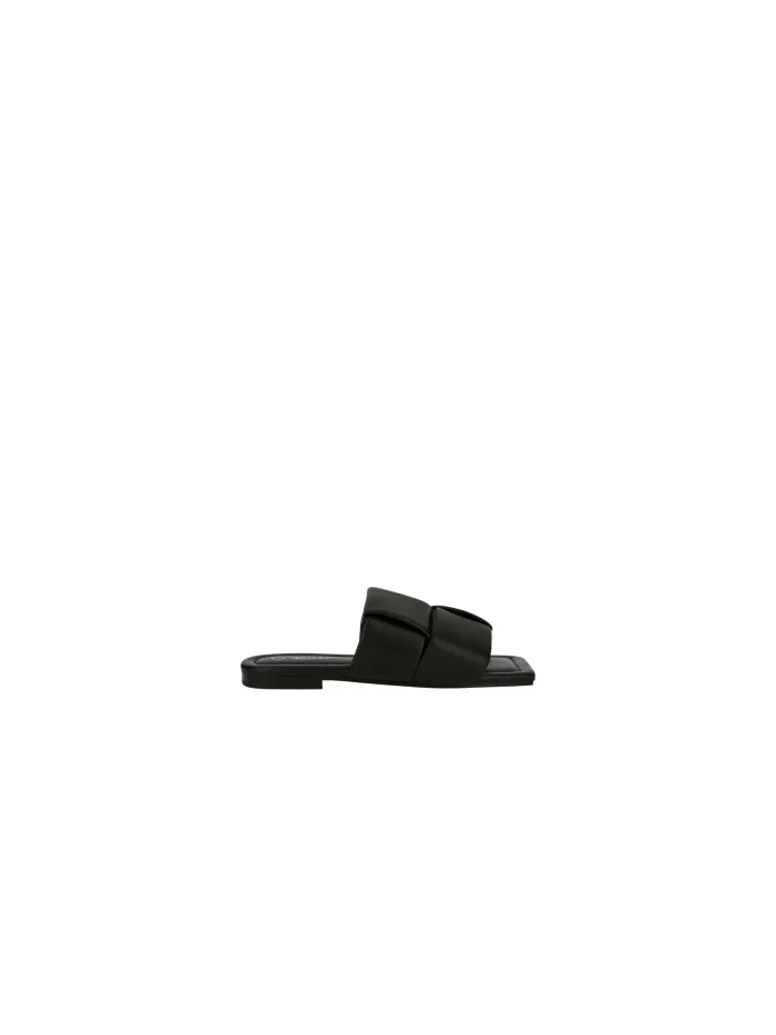 6794 Negro