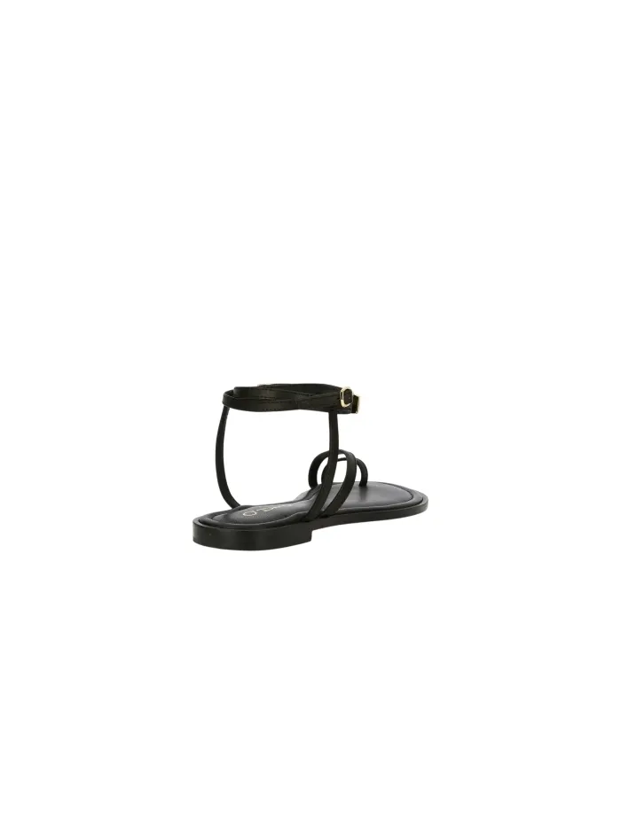 8562 Black