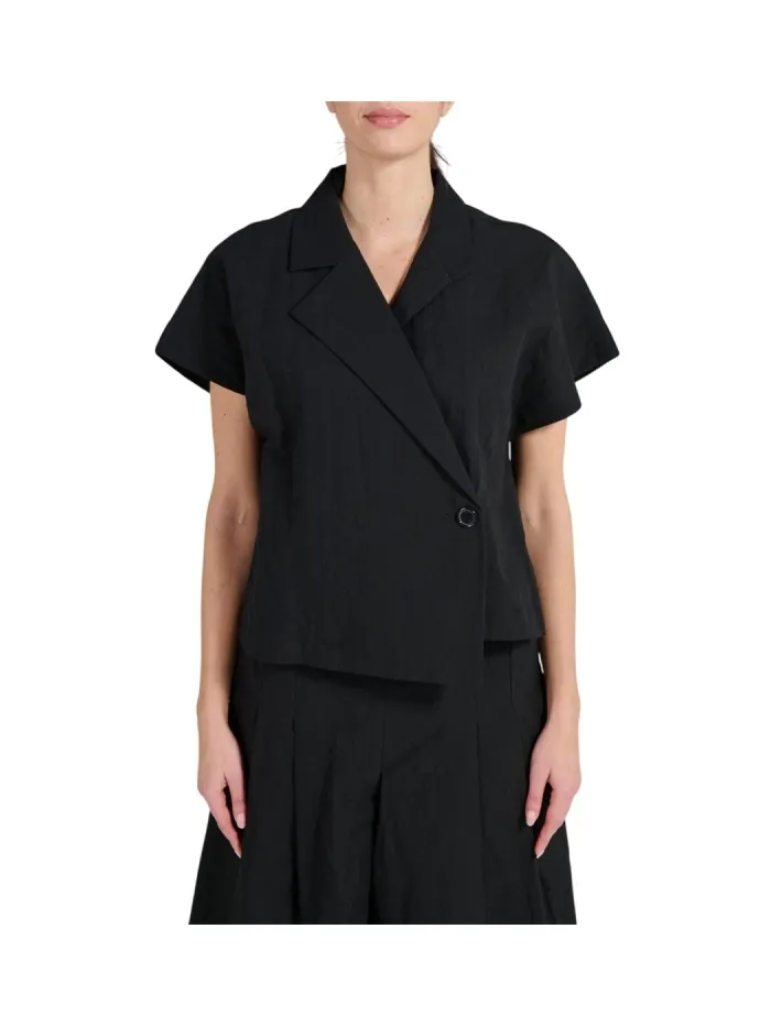 YM1486 Black