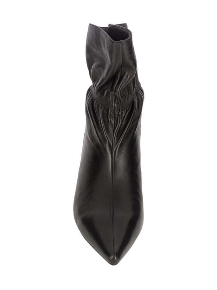 BLACK/GRETA