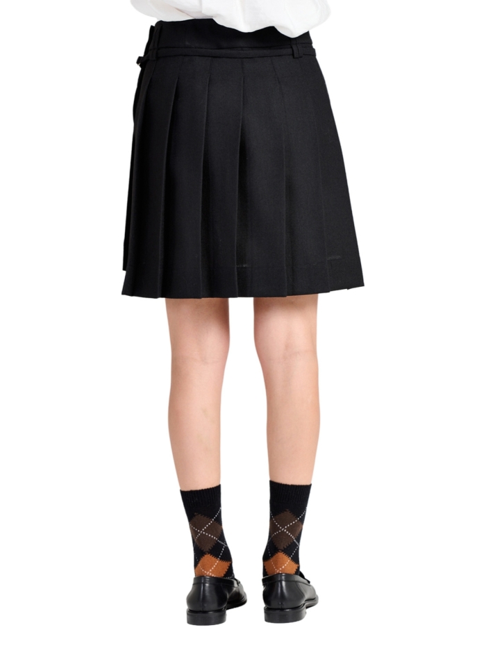 BLACK/AMELIA