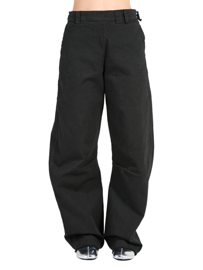 BLACK/15 823