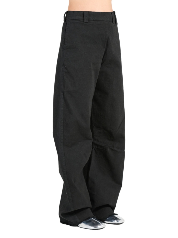 BLACK/15 823