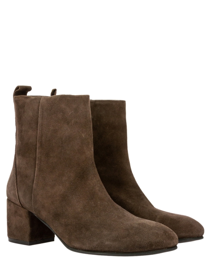 BROWN/1TR150