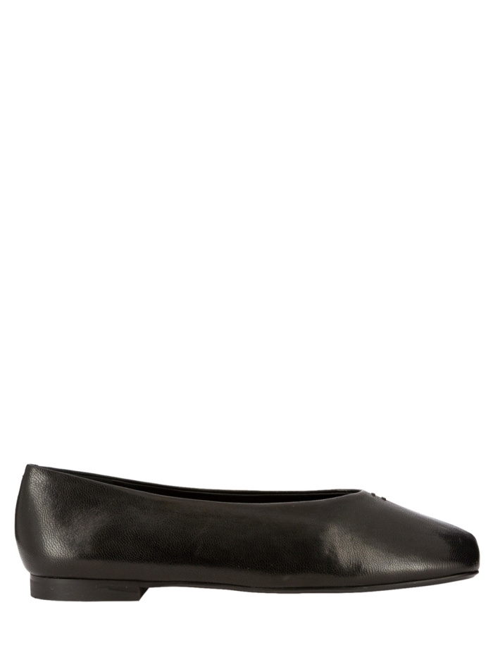 BLACK/PLAIN BALLET